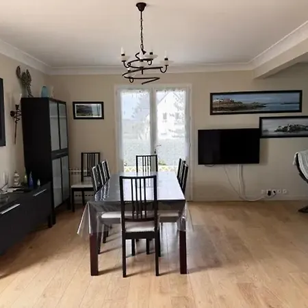 Holiday home Familiale A - 6 Personnes *