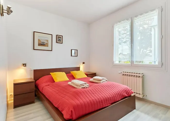 Familiale à - 6 Personnes * Portbail